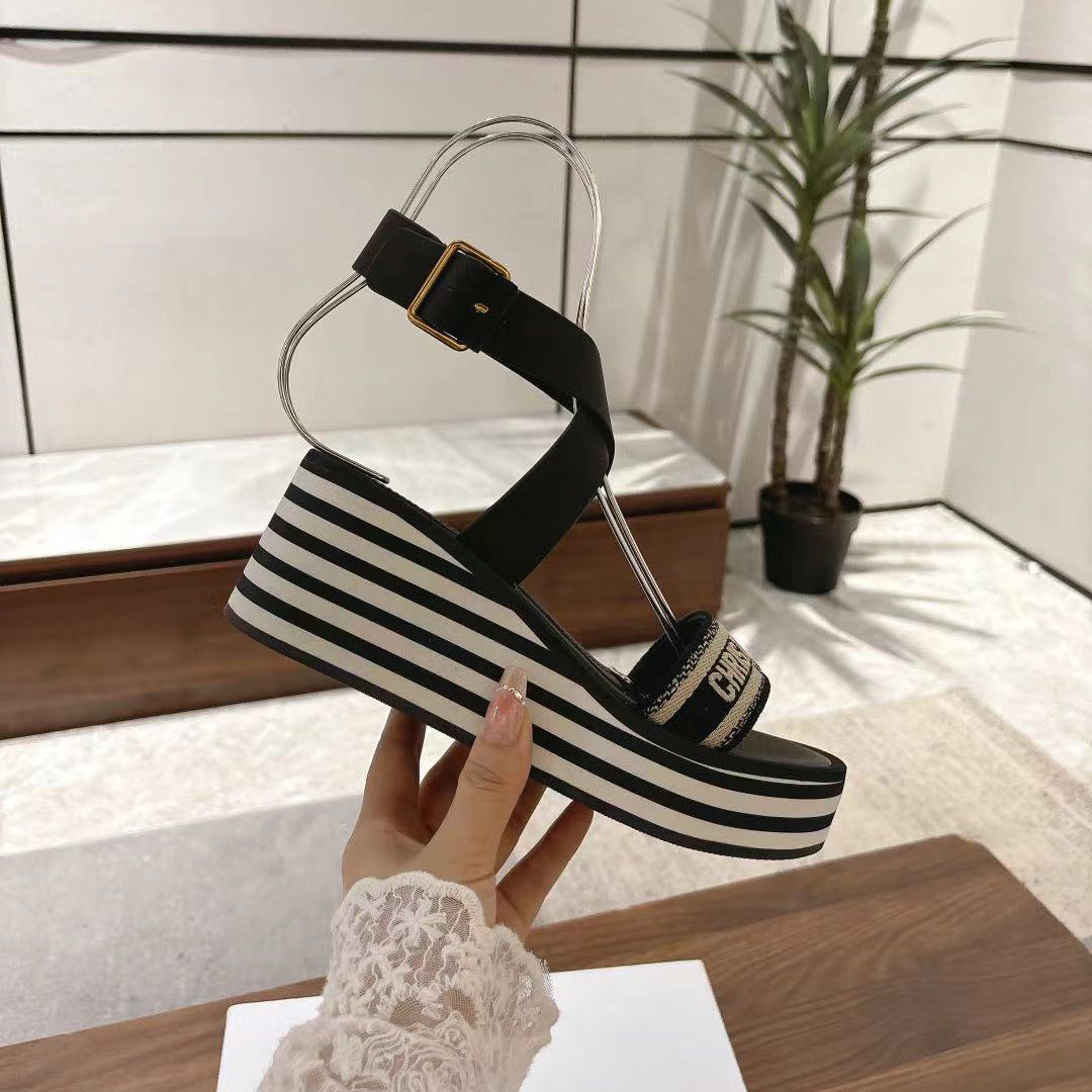 Dor Dway Embroidered Navy Stripe Platform Slides STZB250446