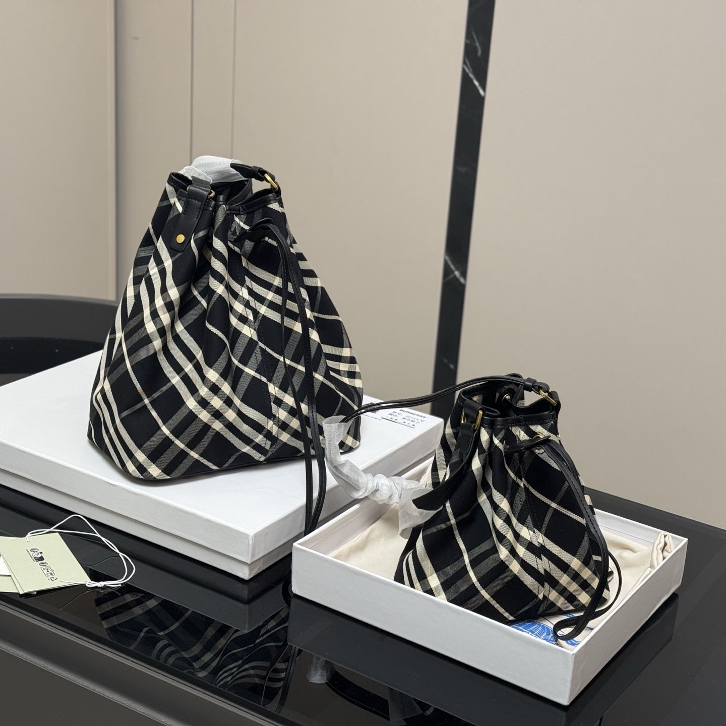 Bur Checkered Bucket Bag WXR250402