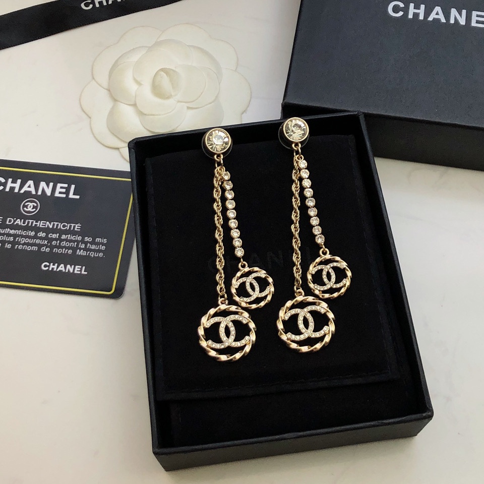 CH  Swarovski  crystal diamond camellia heart - shaped tassel stud earrings  YV24060119