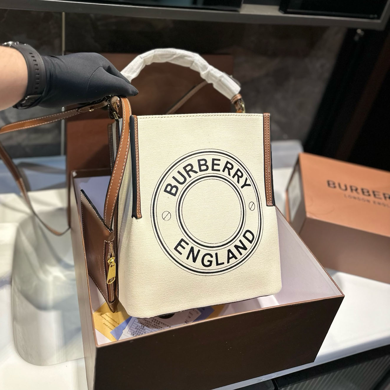 Bur Canvas Bucket Bag WXR250410