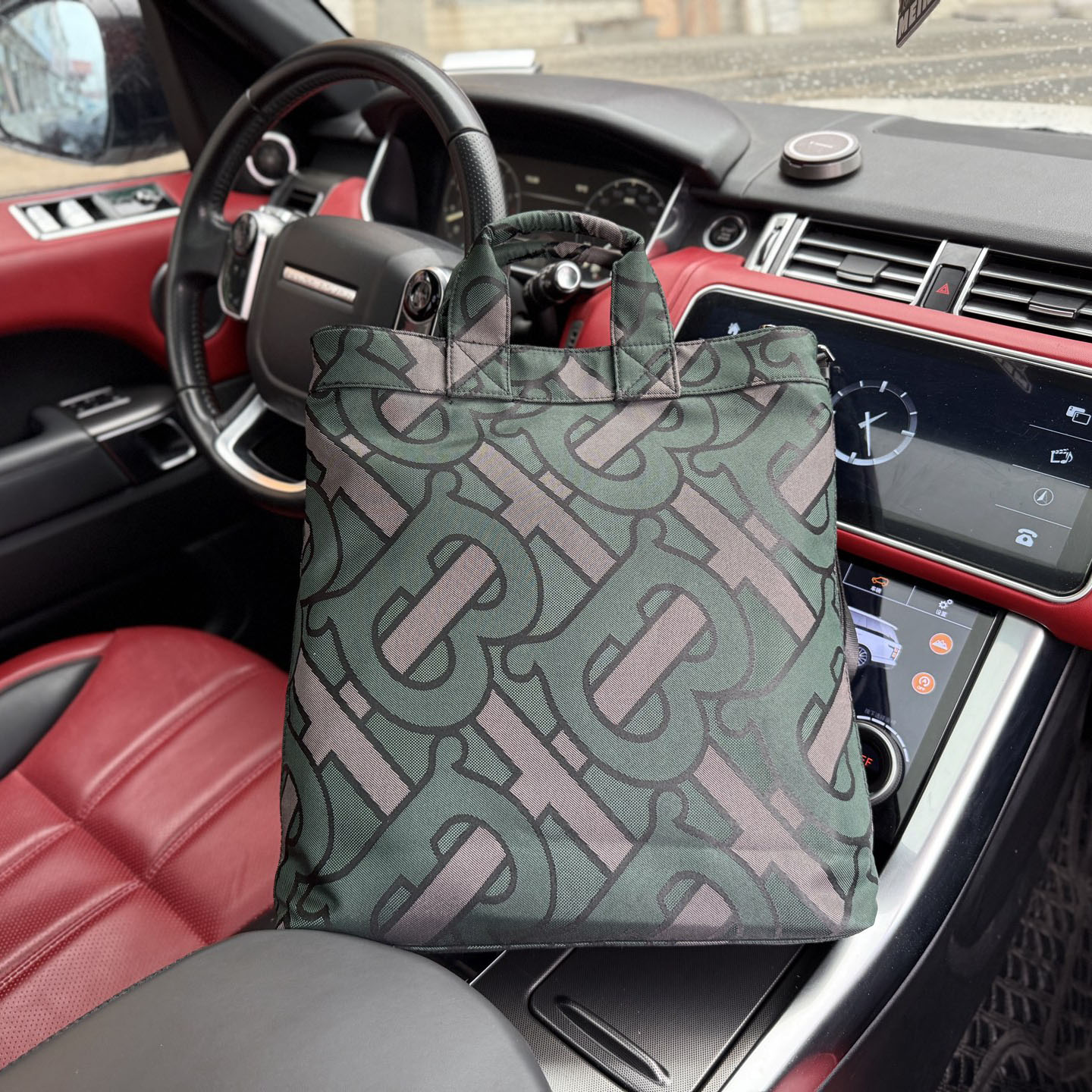 Bur New Fashionable Shoulder Bag GDJ250420