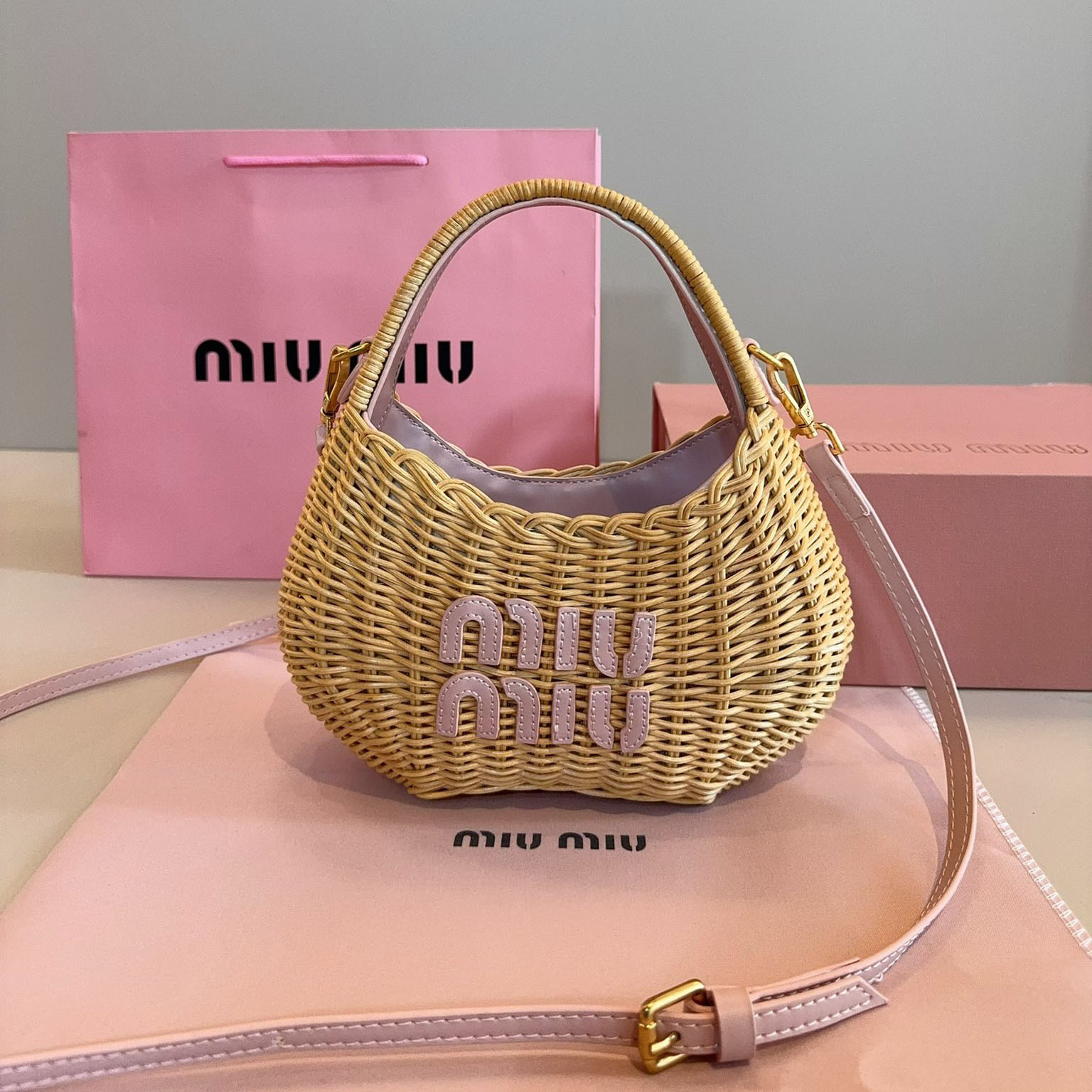 Miu New Woven Market Tote WXR250417