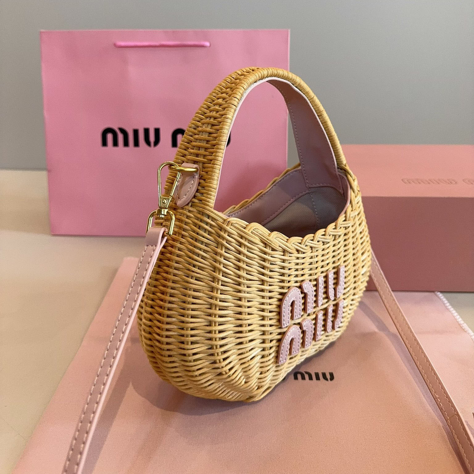 Miu New Woven Market Tote WXR250417