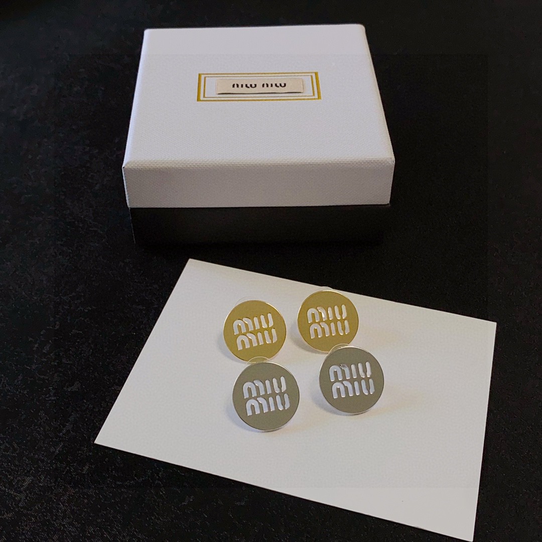Miu  Round hollowed-out letter - designed stud earrings YV24060121