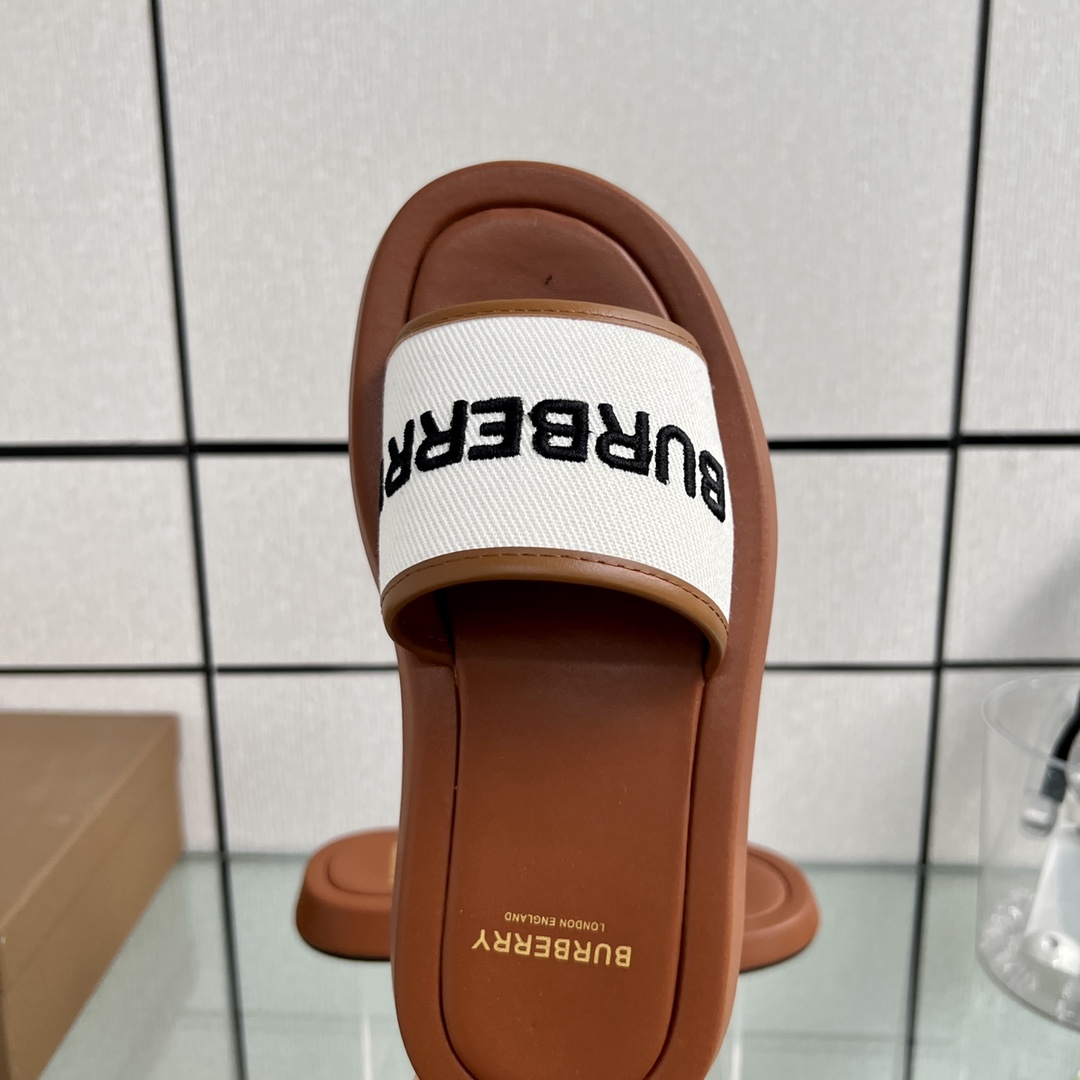 Bur 25New Slippers WXR250403