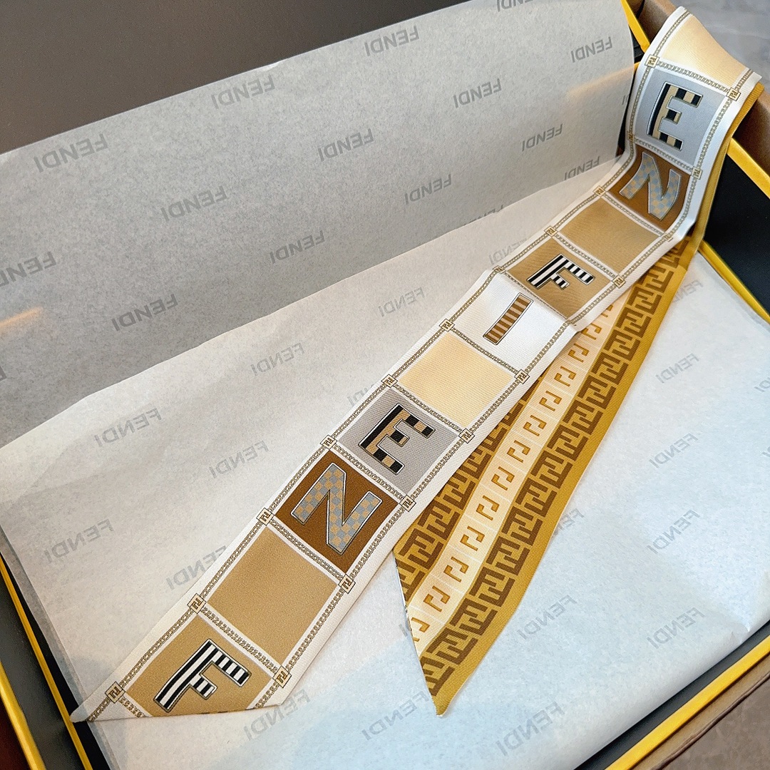 FD  Classic letter elements heavyweight pure silk twill  YV24060105