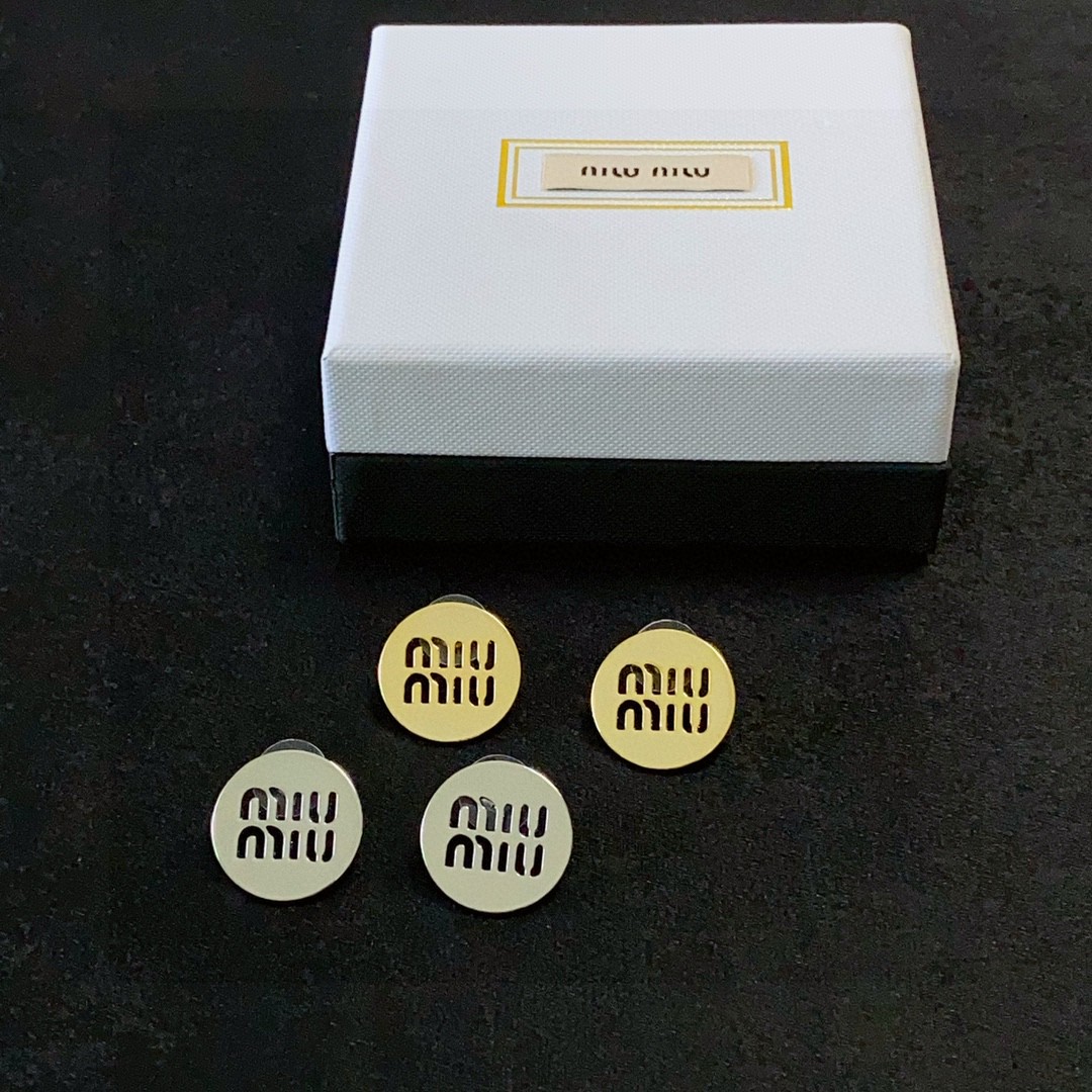 Miu  Round hollowed-out letter - designed stud earrings YV24060121