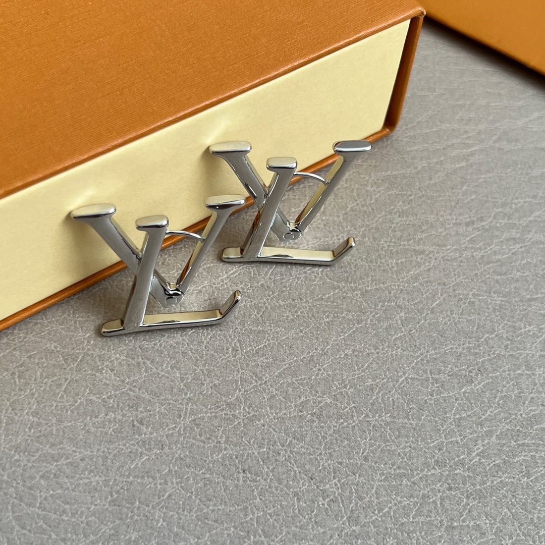 LV Metal Logo Avant-Garde Design Earrings YV24060233