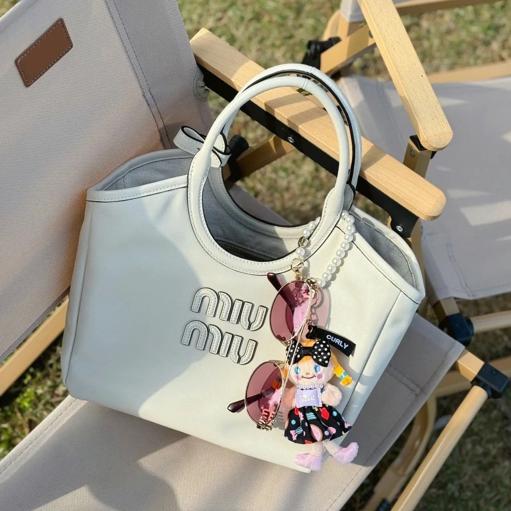 Miu Ivy Stylish Ladies Tote Bag WXR250446