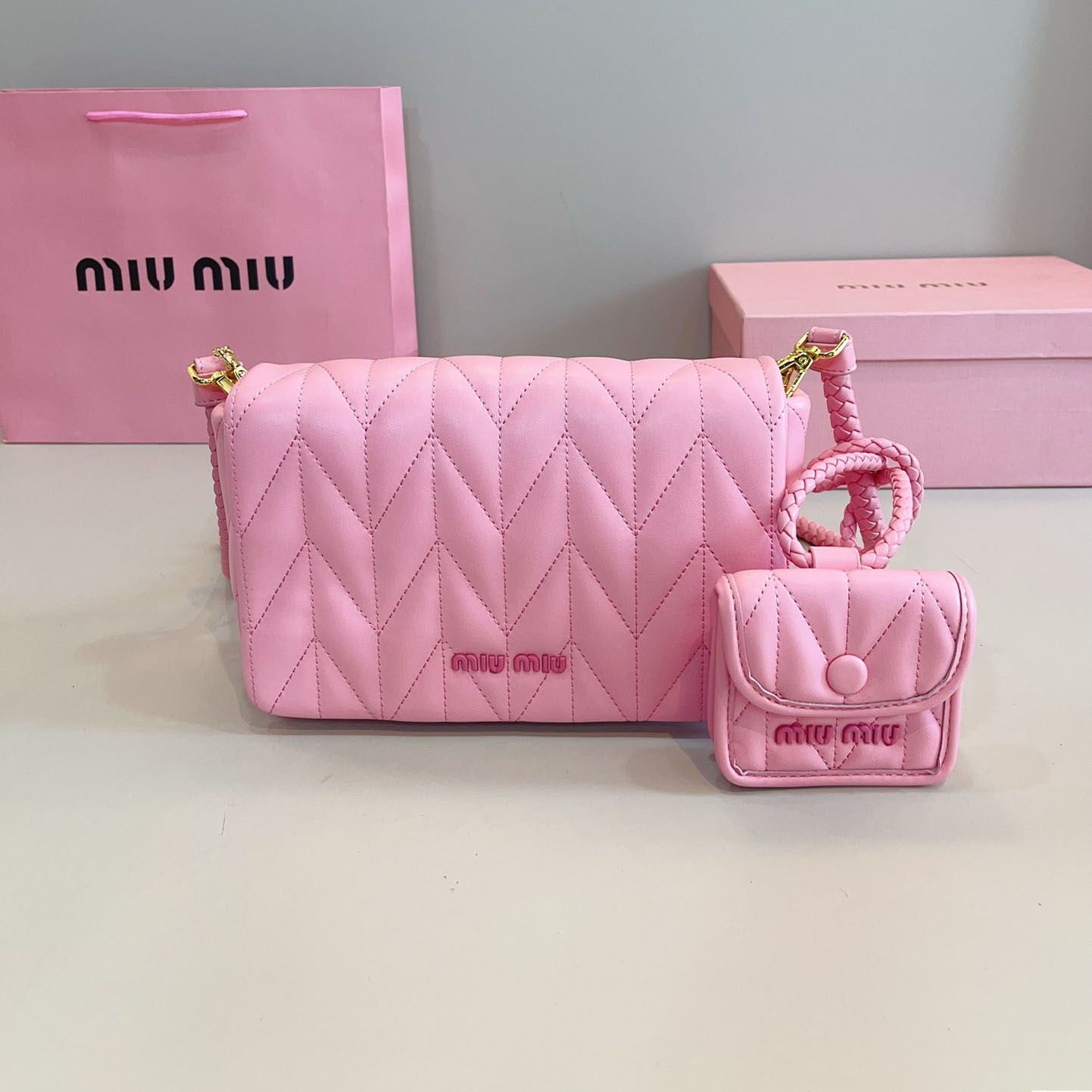 Miu 24Fashion Women's Bags WXR250431