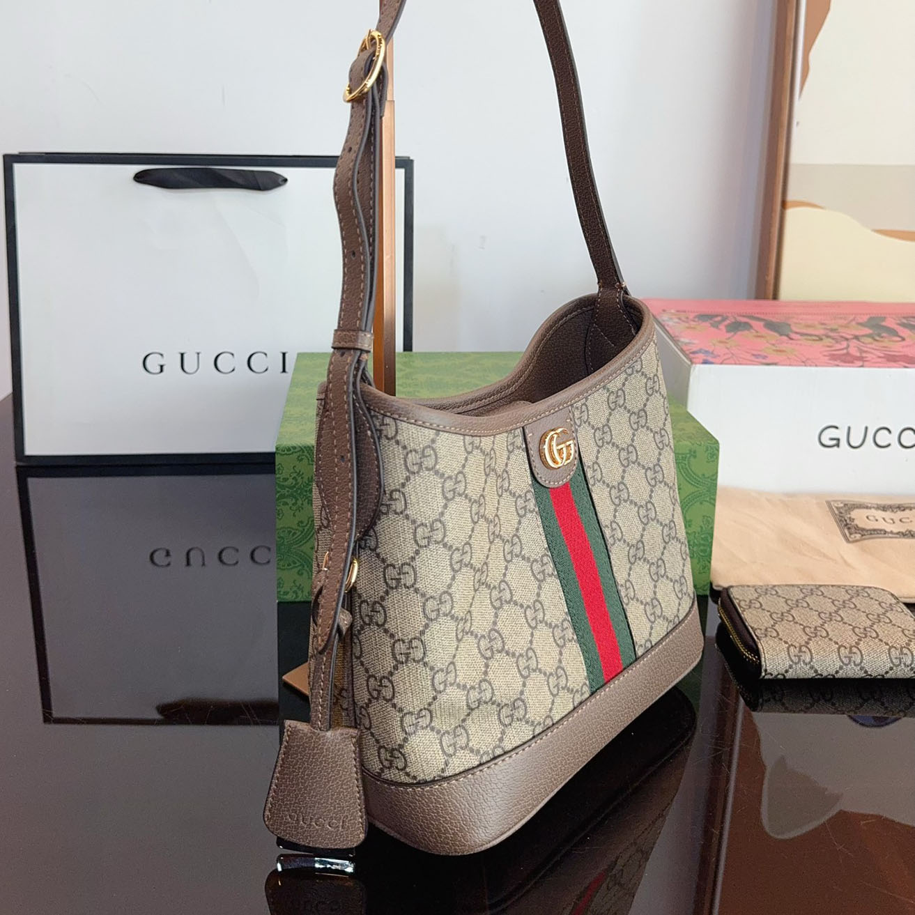 GG Exquisite Double G Handbag FH250530