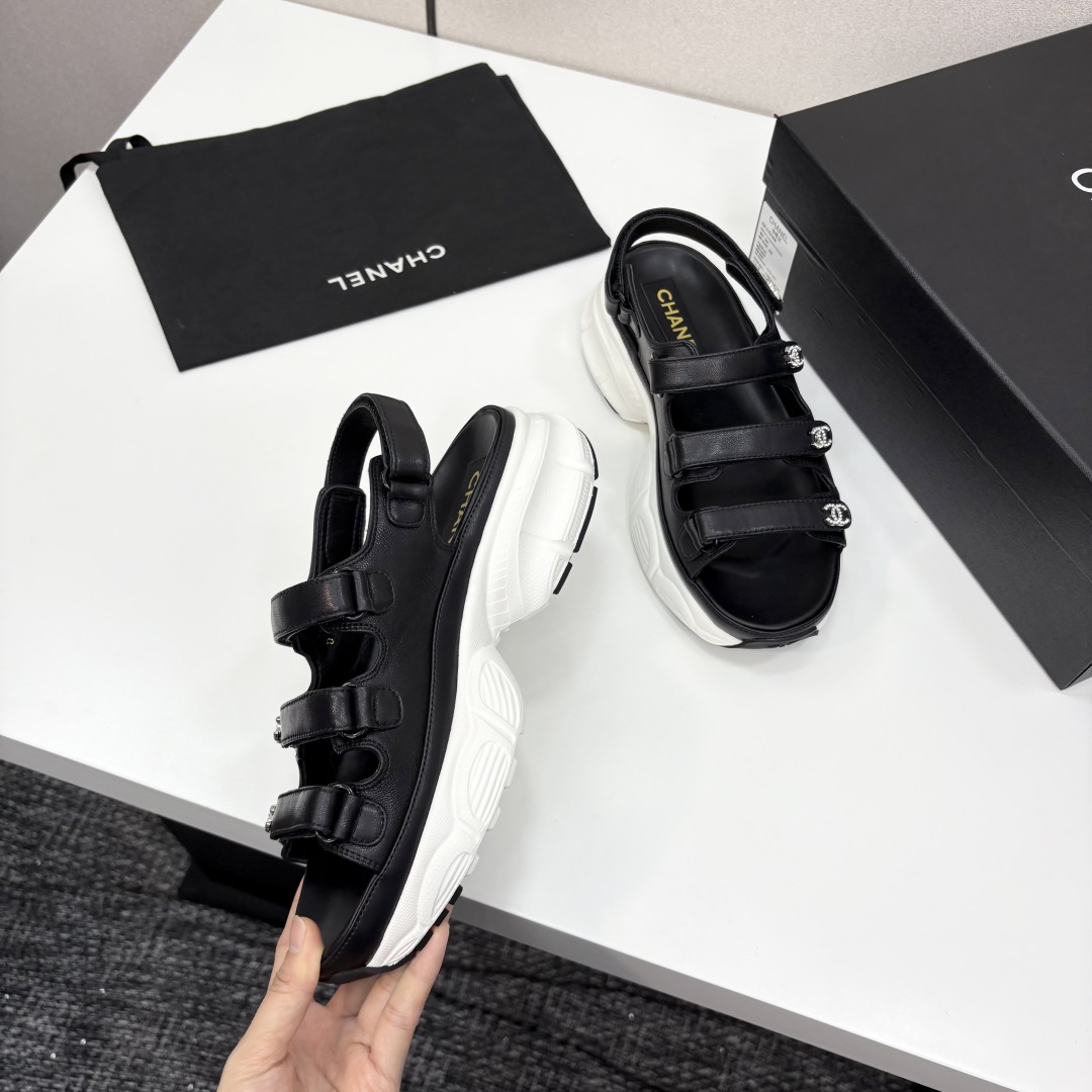 CH 25New Luxury Sandals FH250553