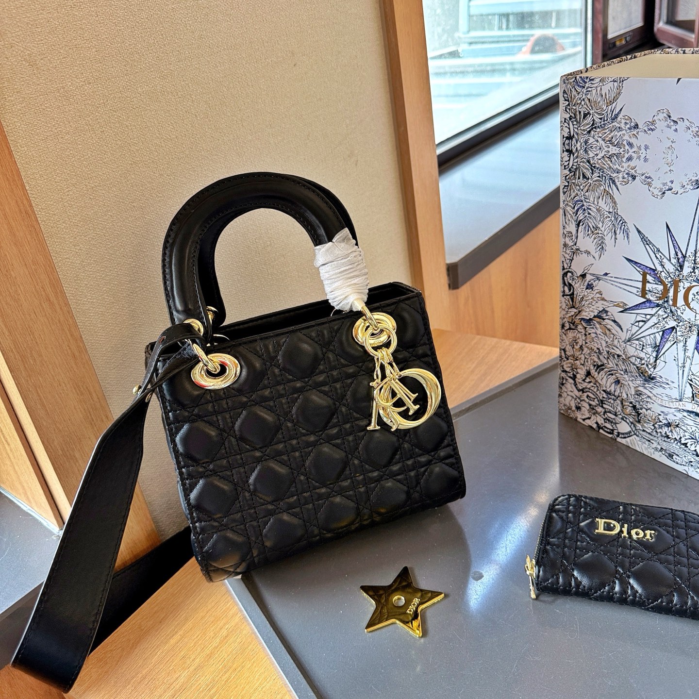 Dor Classic Crossbody Bag FH250542