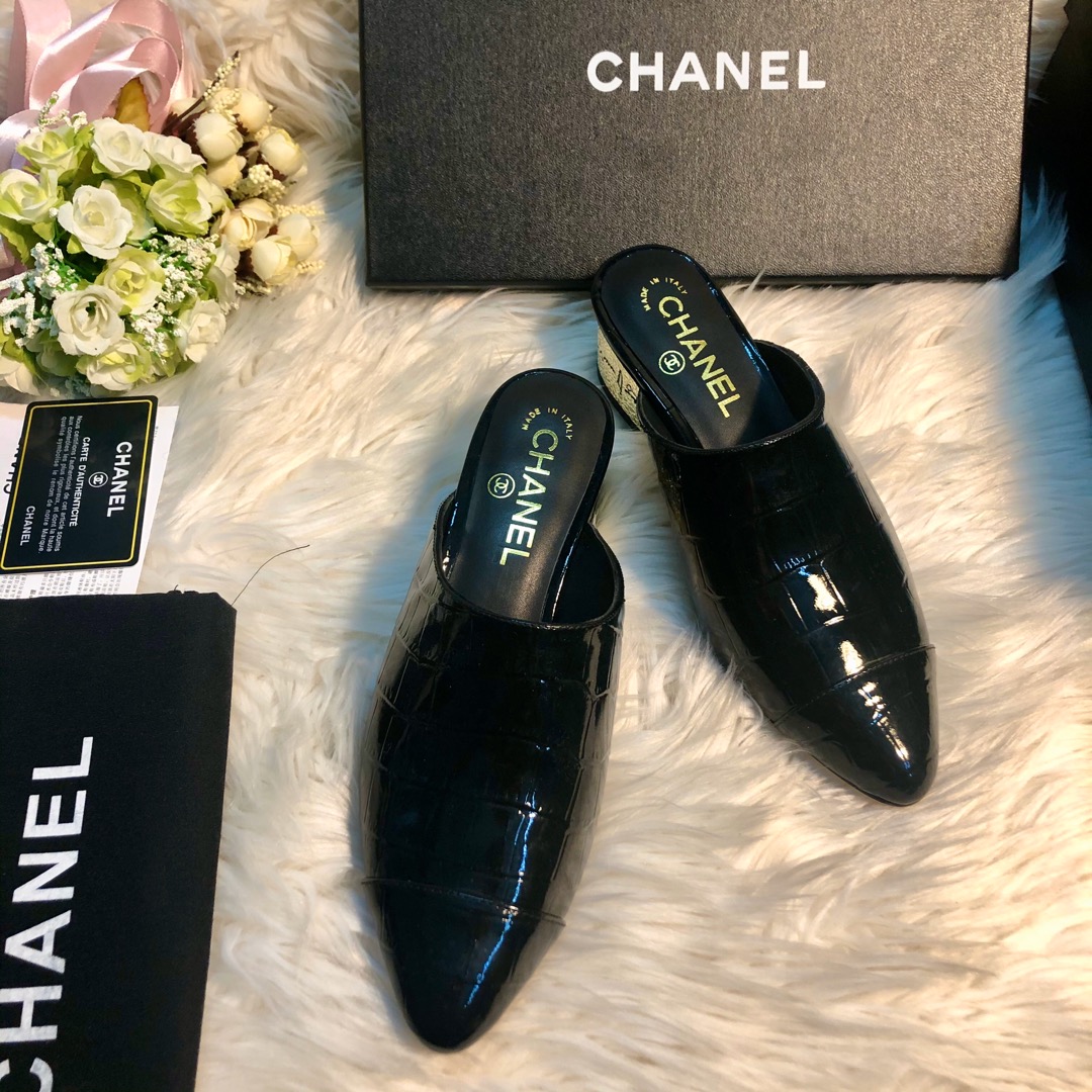 CH Classic Women's High Heels FH250589