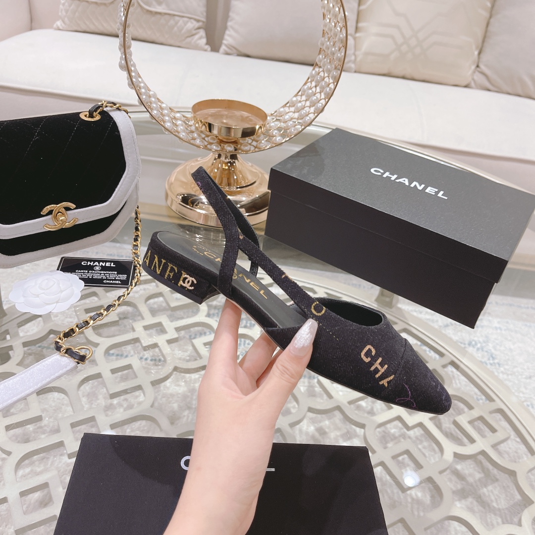 CH Classic Flat Casual Women's Shoes FH250586