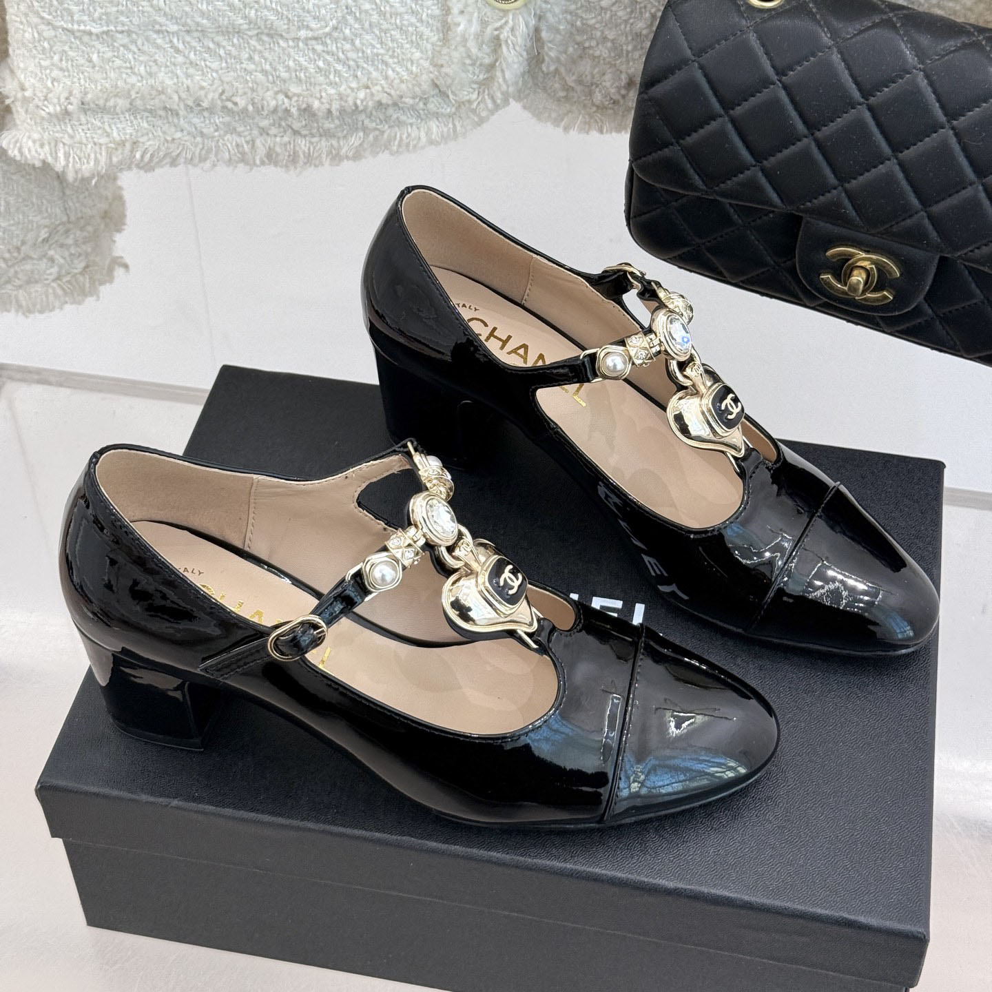 CH New Love Heart Women's High Heels FH250596