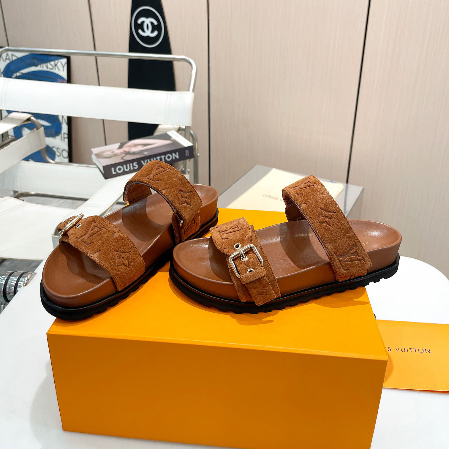 LV Fashion Sandals JJ250513