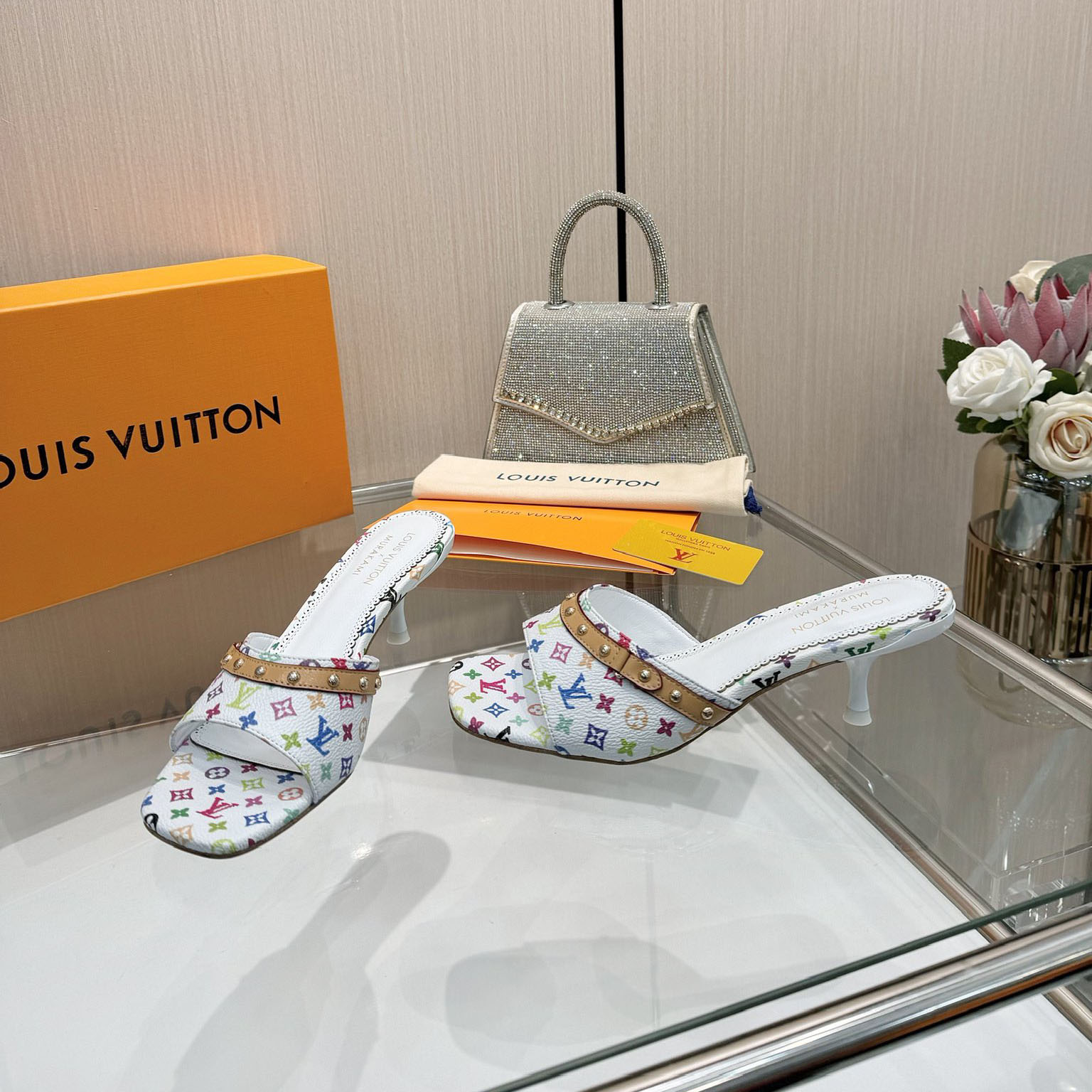 LV New Mid-Heel Slides JJ250523