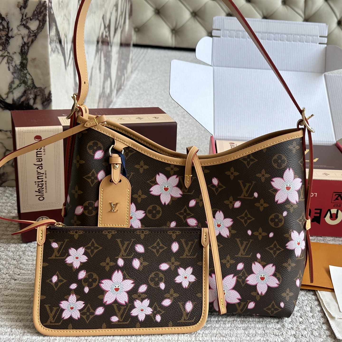 LV Collaboration with Takashi Murakami Monogram Cherry Blossom Carryall PM  YV24060411