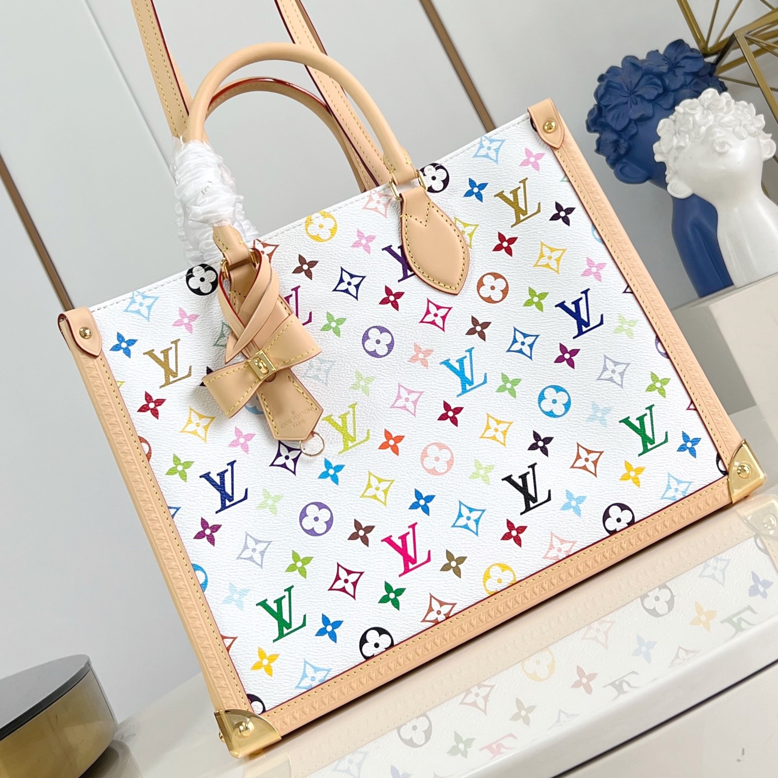 LV x TM OnTheGo MM YV24060423