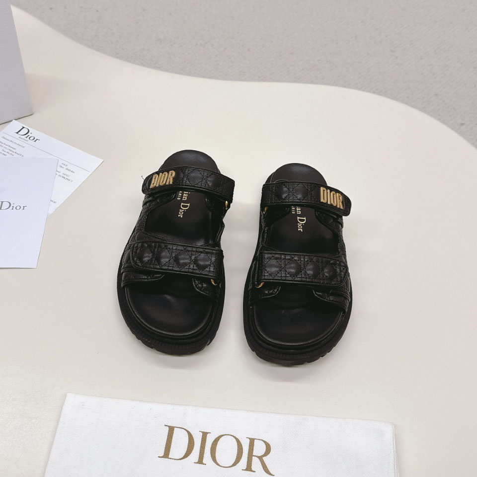 CD Classic Sandals FH250580