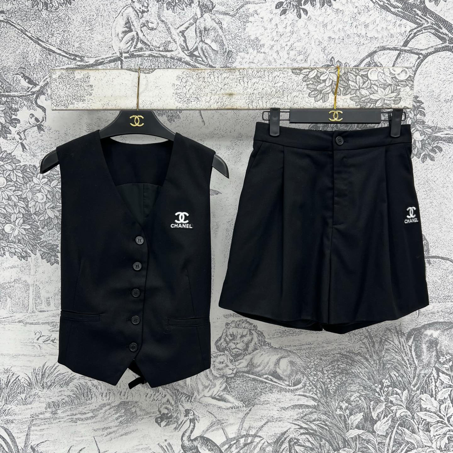 CH Stylish Vest Set FZN250504