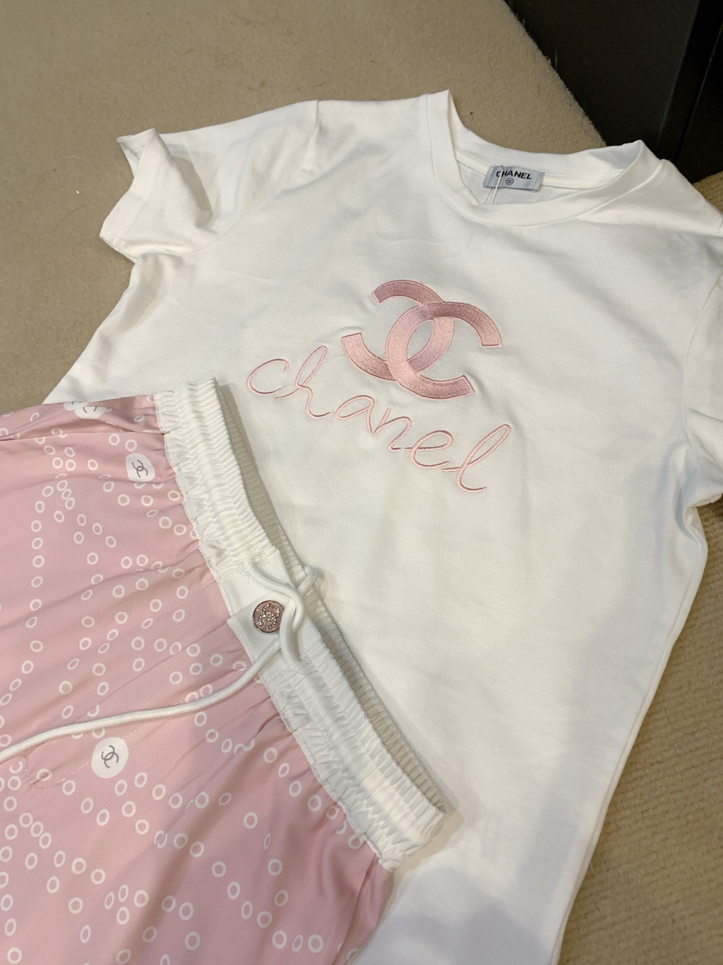 CH Women's Fashion Set FZN250538