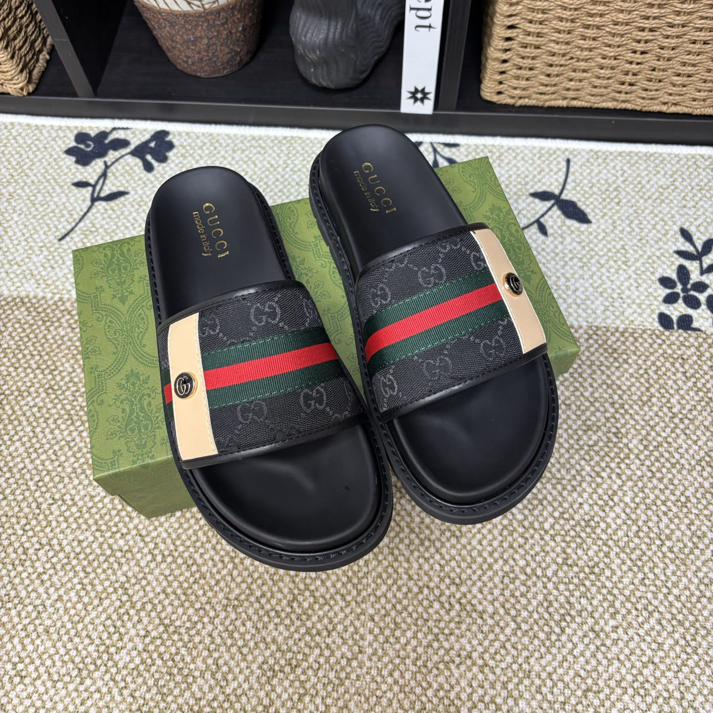 GG Fashion Slippers BV250633