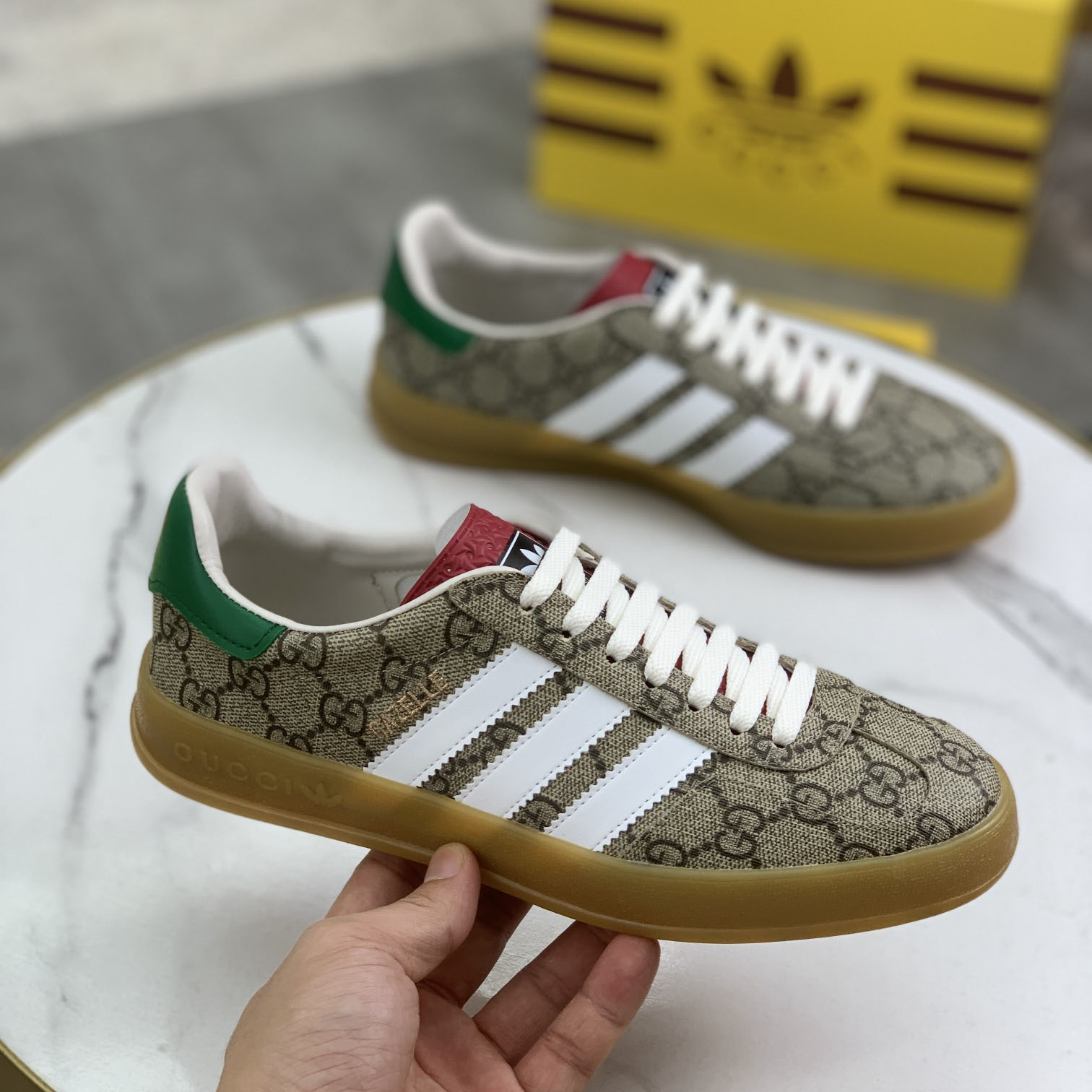 ADxGG Gazelle Sneakers BV250627