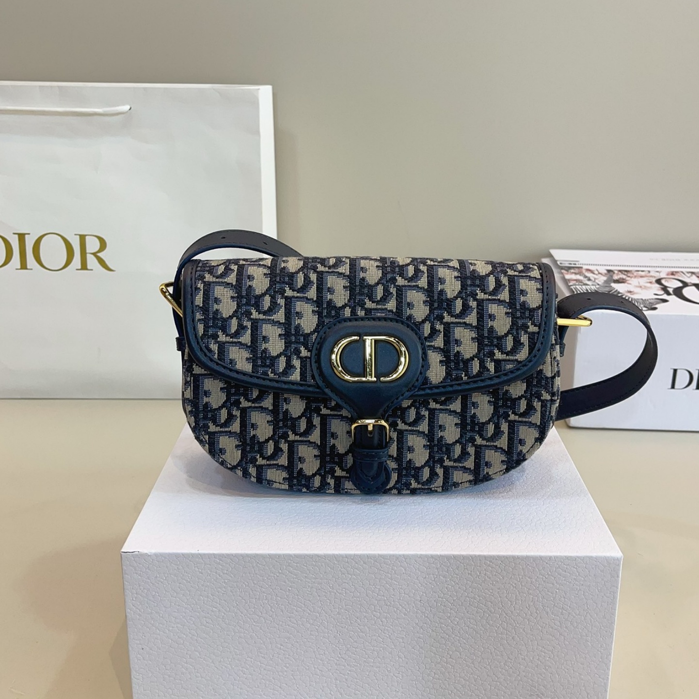 CD Bobby East-West Bag YV24061202