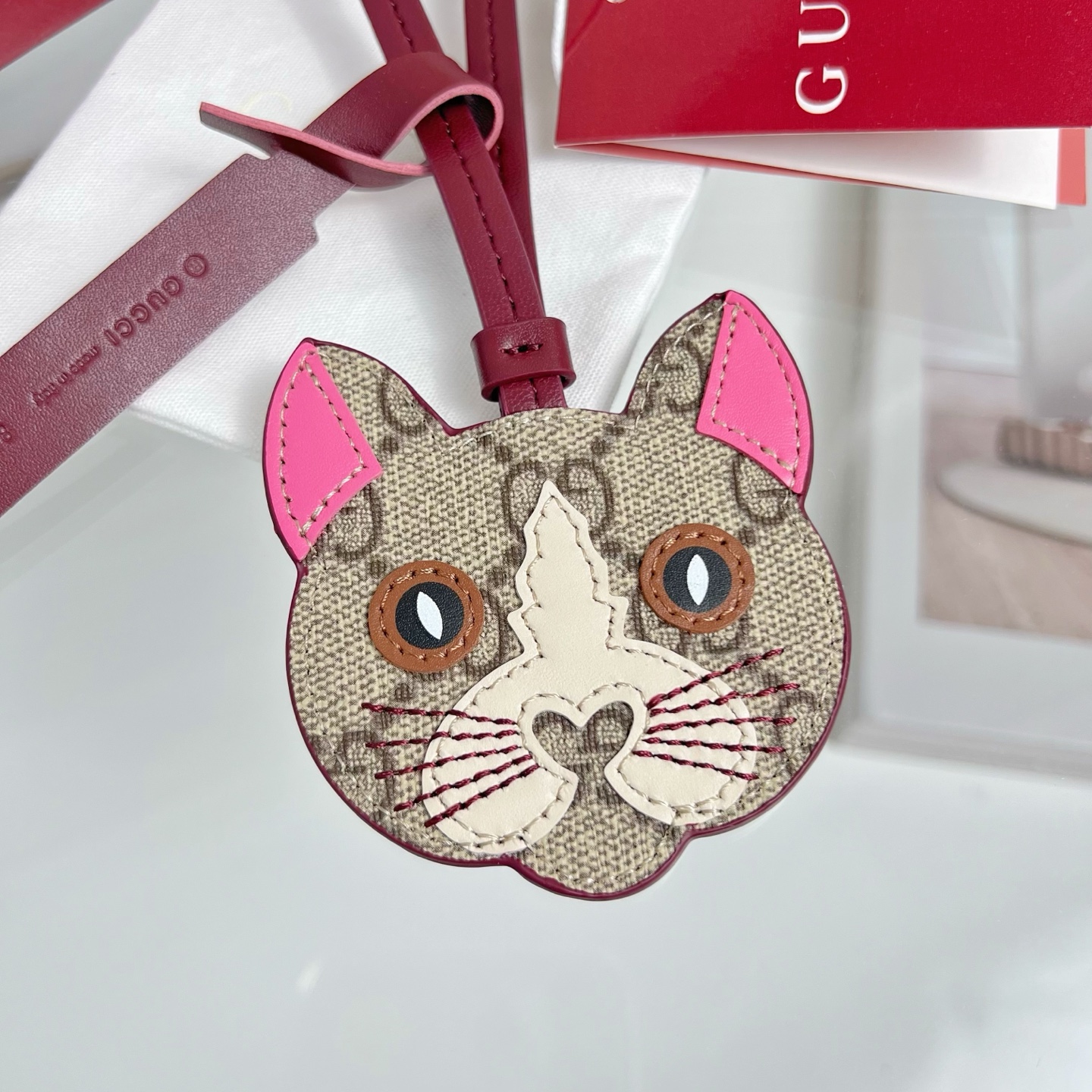 GG Cat charm BV250606