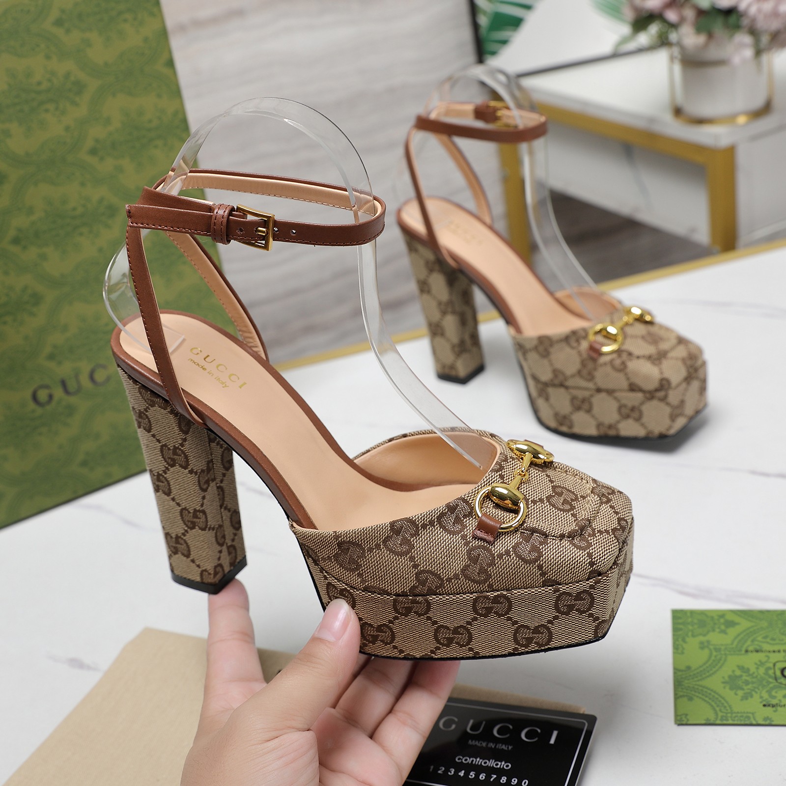 GG 24s Classic Horsebit Pumps BV250675