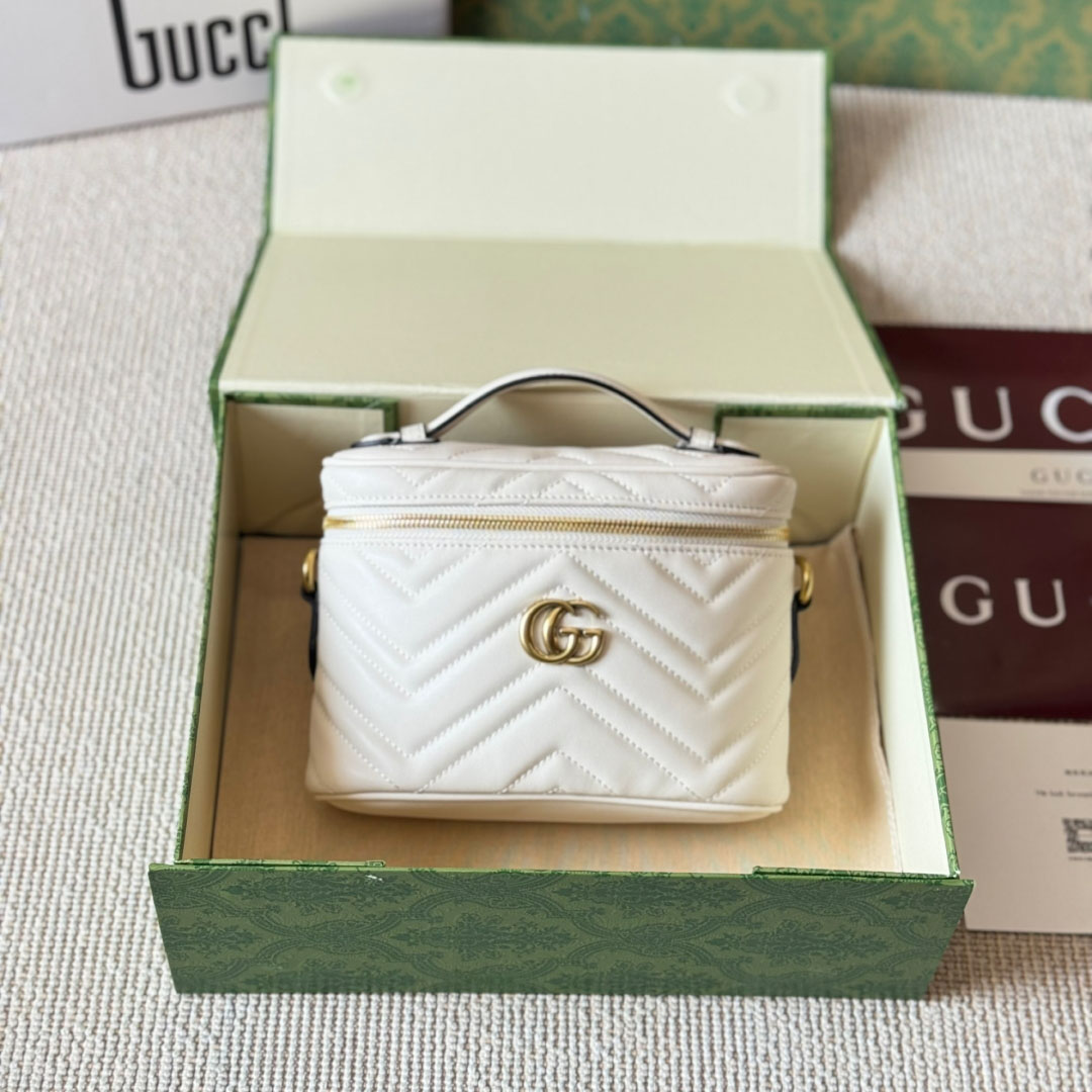 GG Marmont Makeup Pouch BV2506118