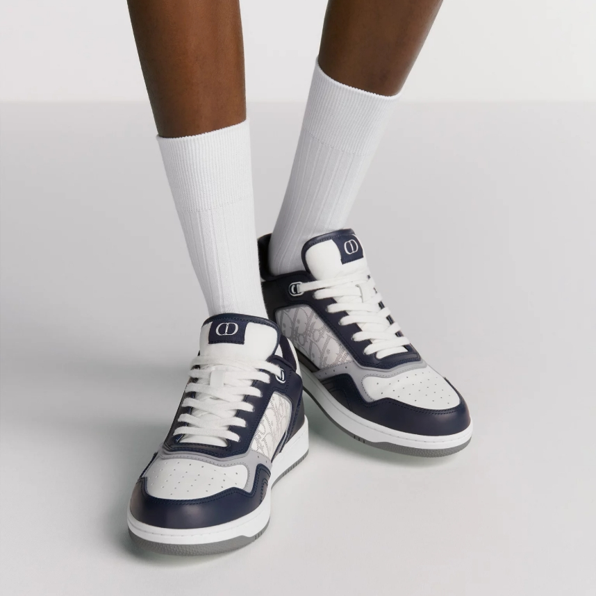 CD  Uptown Low-Top Sneaker YV24061332