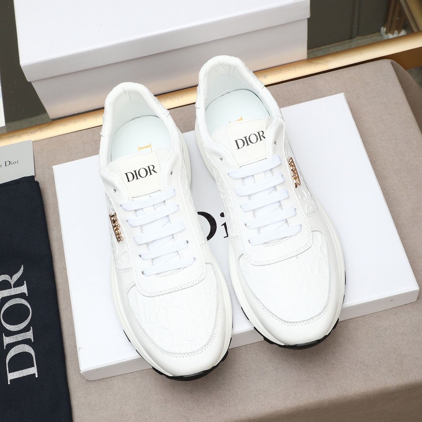 CD Men's Classic Sneakers YV24061311