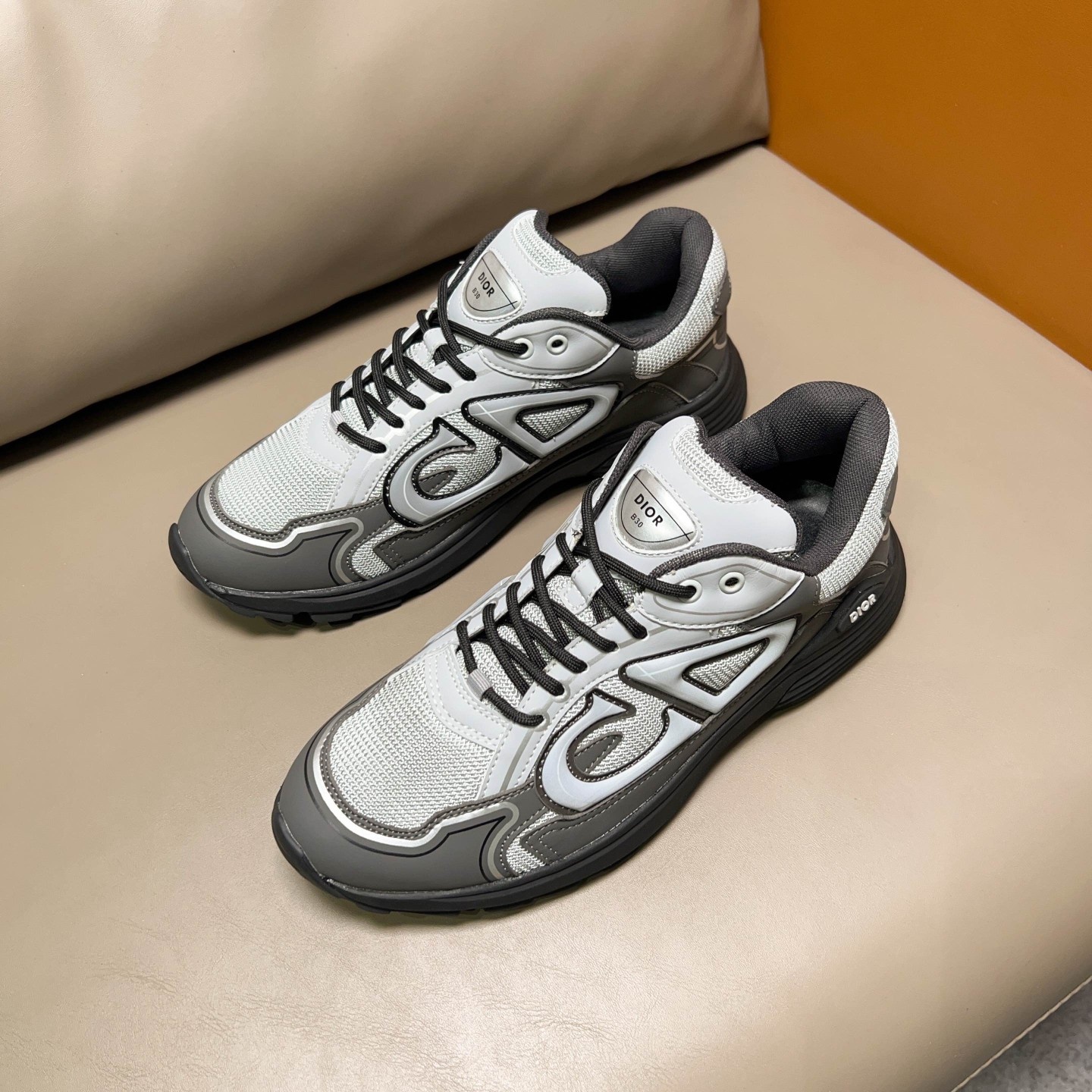 CD  Men's B30 Countdown Sneaker YV24061322