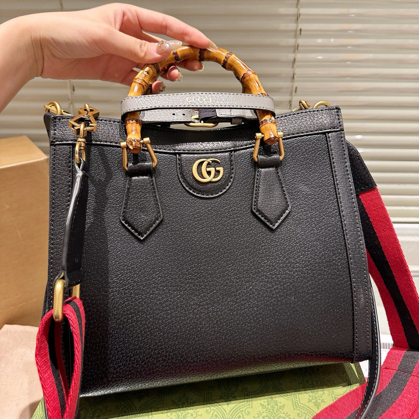 GG Diana Bag BV2506112