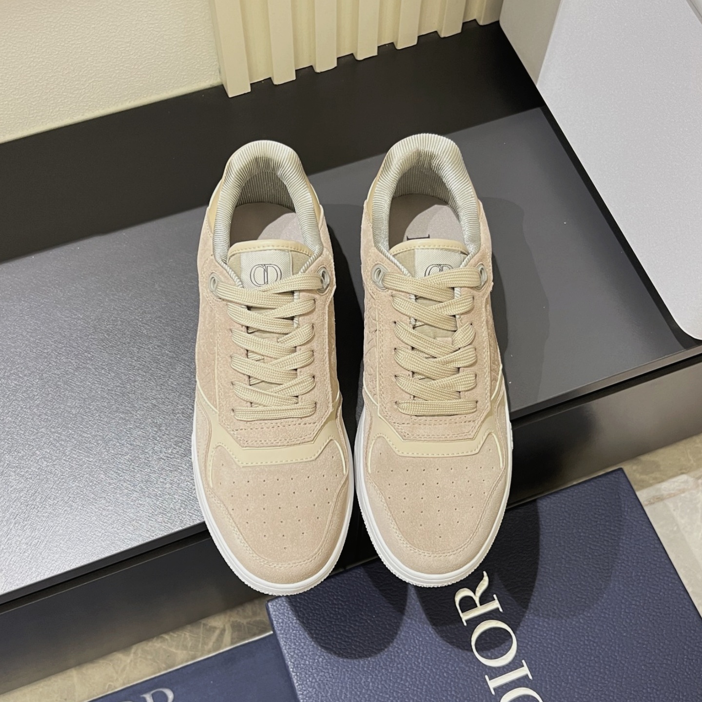 CD  Men's Suede B27 Uptown Low-Top Sneaker YV24061329