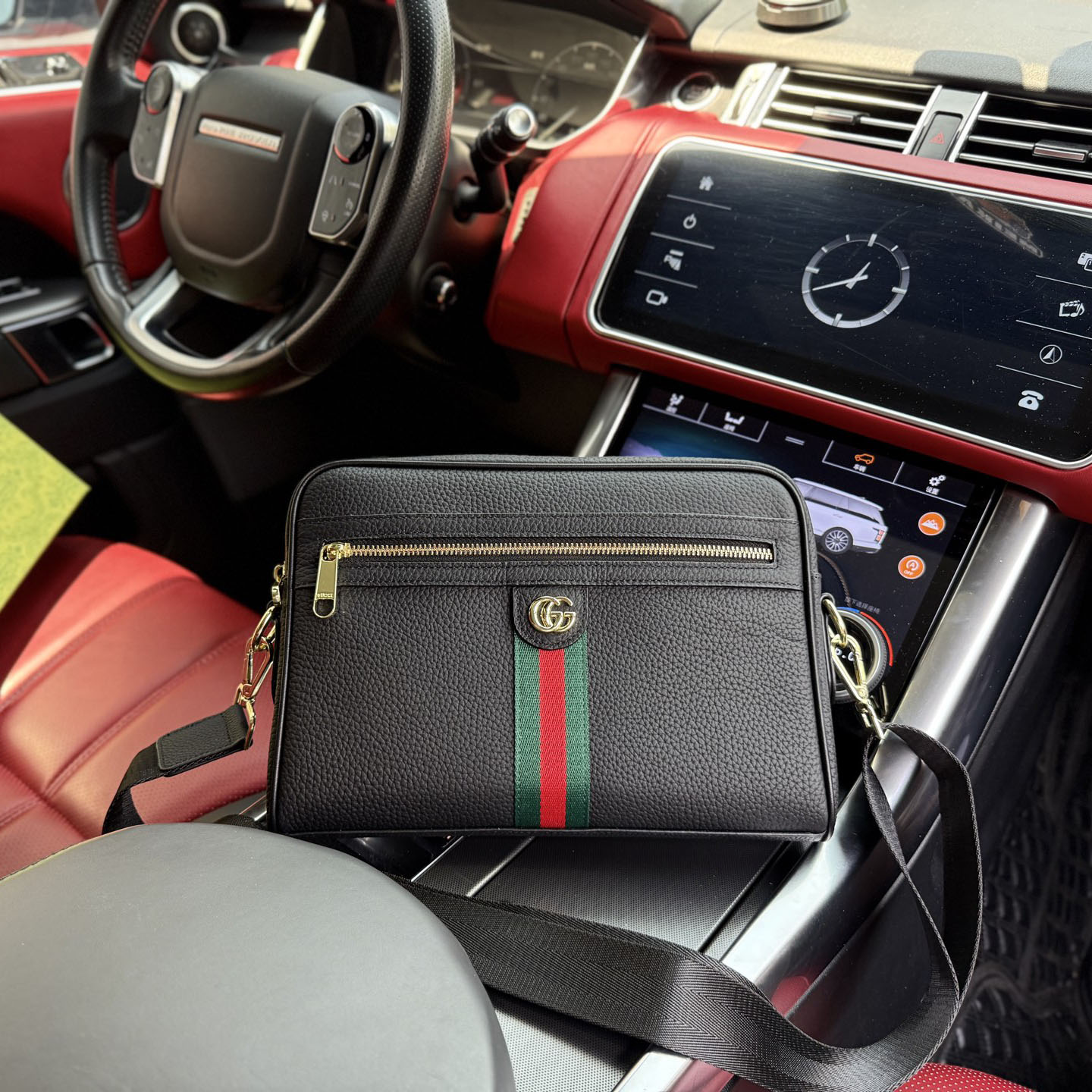 GG Shoulder/Crossbody Bag BV2506110