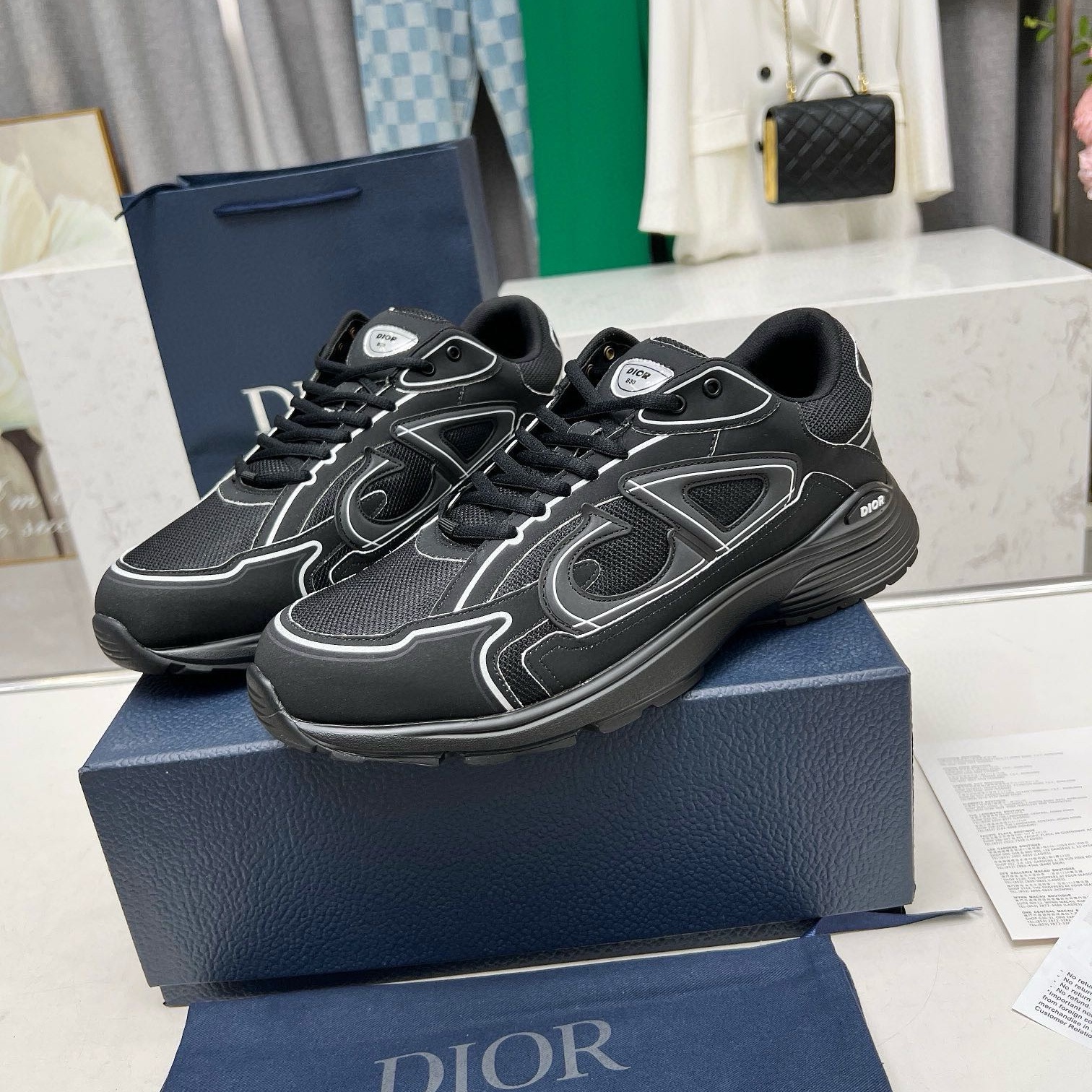 CD  Men's B30 Countdown Sneaker YV24061327