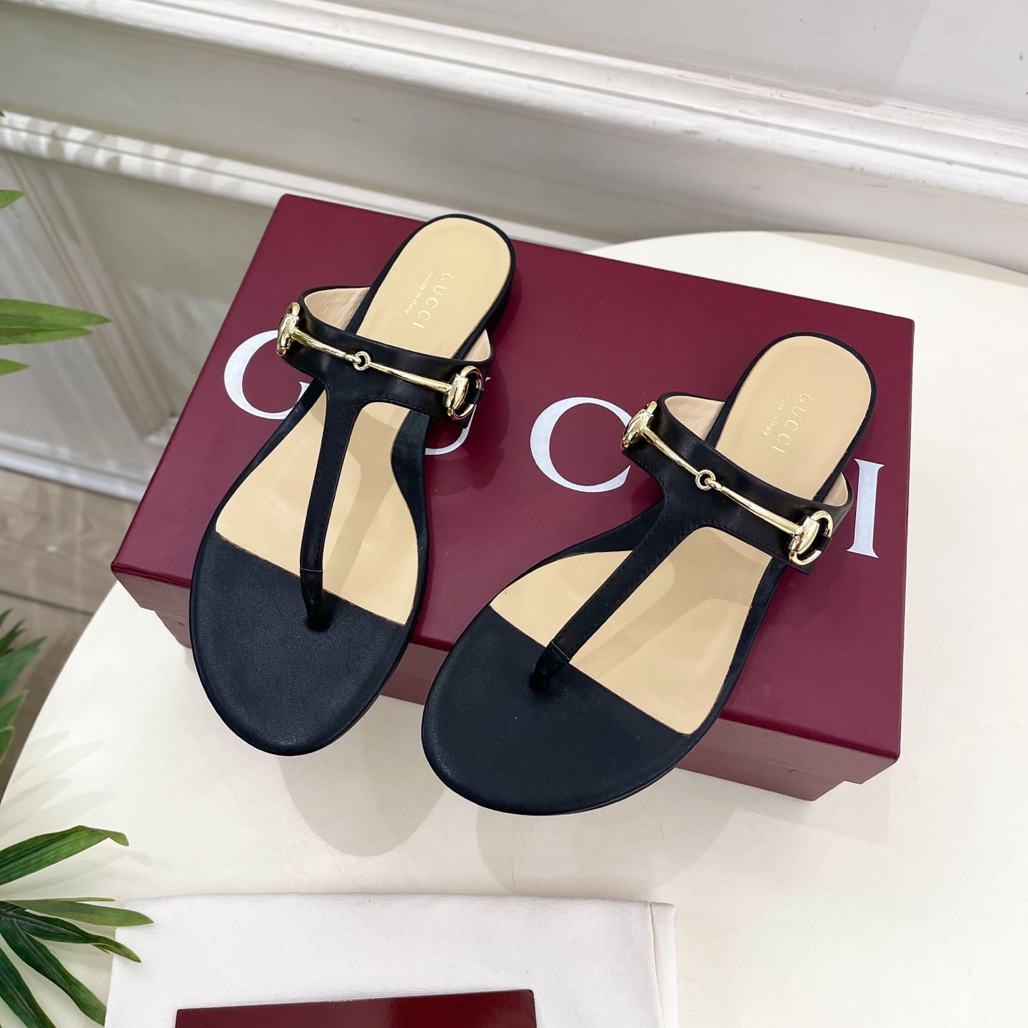GG Horsebit Toe-Post Sandals BV250692