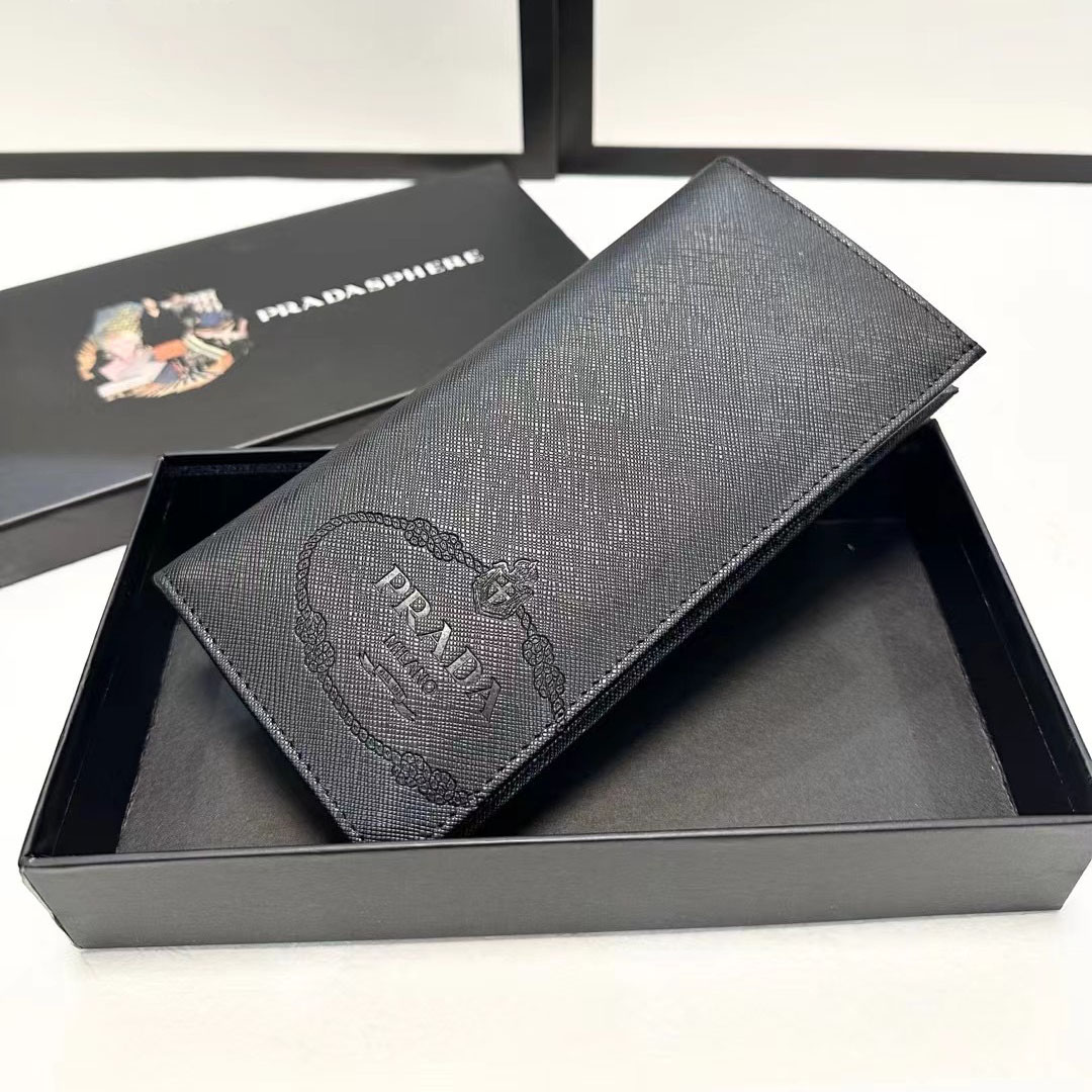 PRA Fashionable Two-Fold Wallet Ev25061022