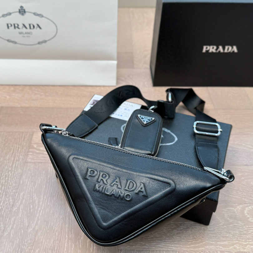 PRA Triangle Bag Ev25061038