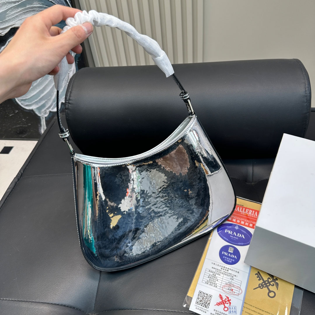 PRA cleo Shoulder Bag Ev25061029