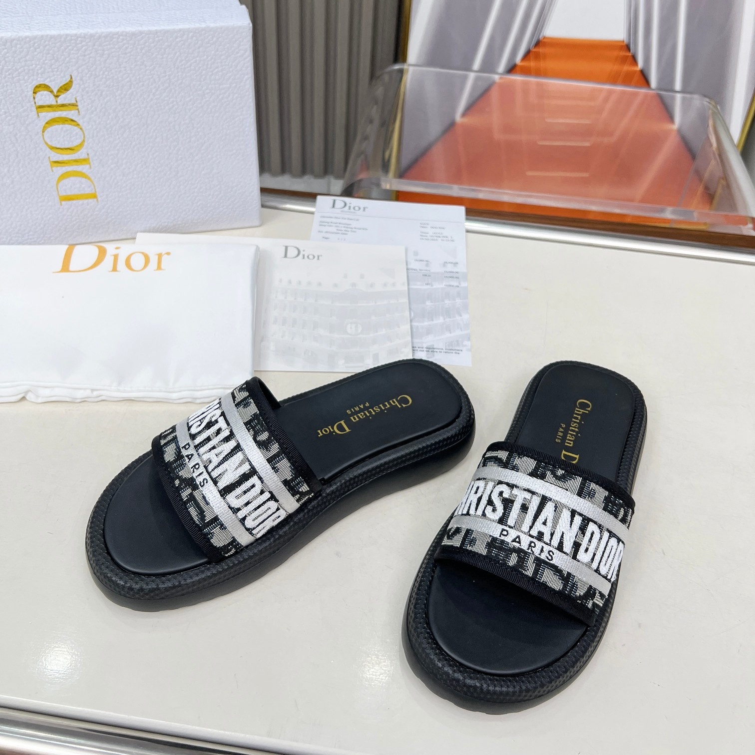 CD Oblique Embroidered Dway Slide YV24061421