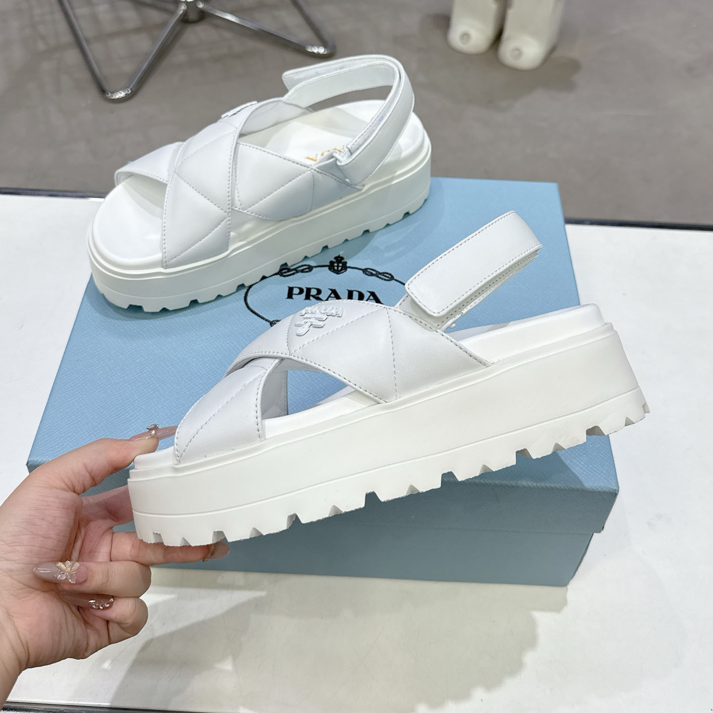 PRA 25New Platform Sandals Ev25061062