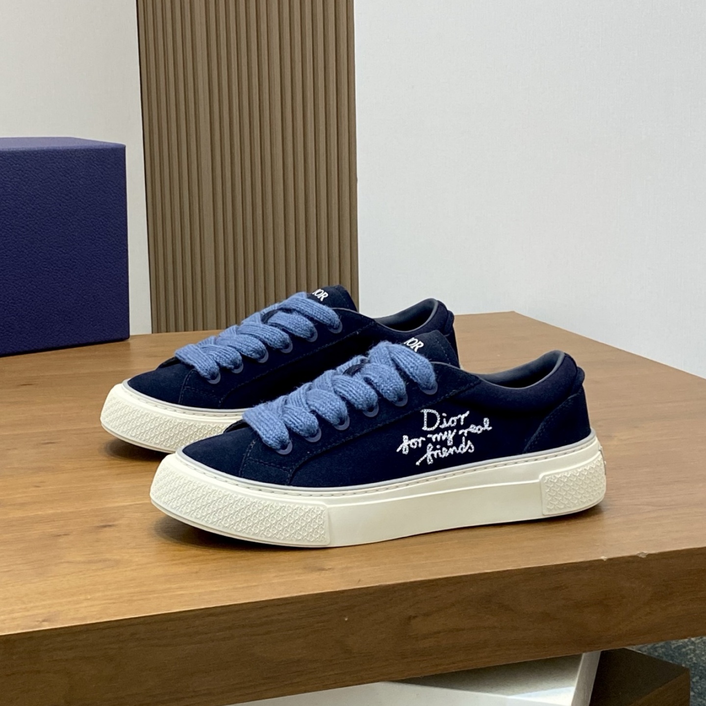 CD B33 Spin Sneaker YV24061401