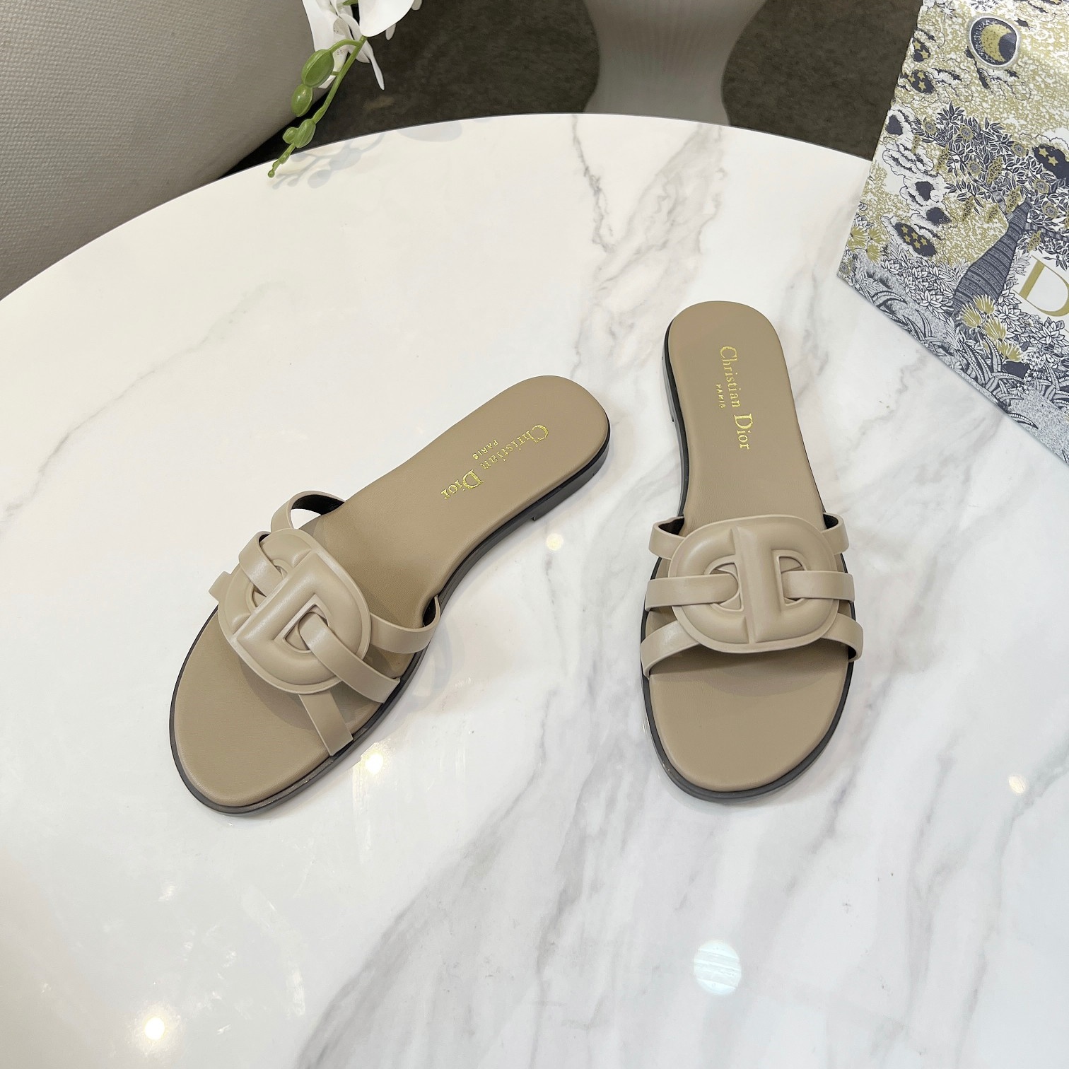 CD D-Club Slide flat sandals YV24061501