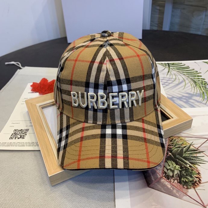 Bur Iconic Checkered Baseball Cap Ev25061123