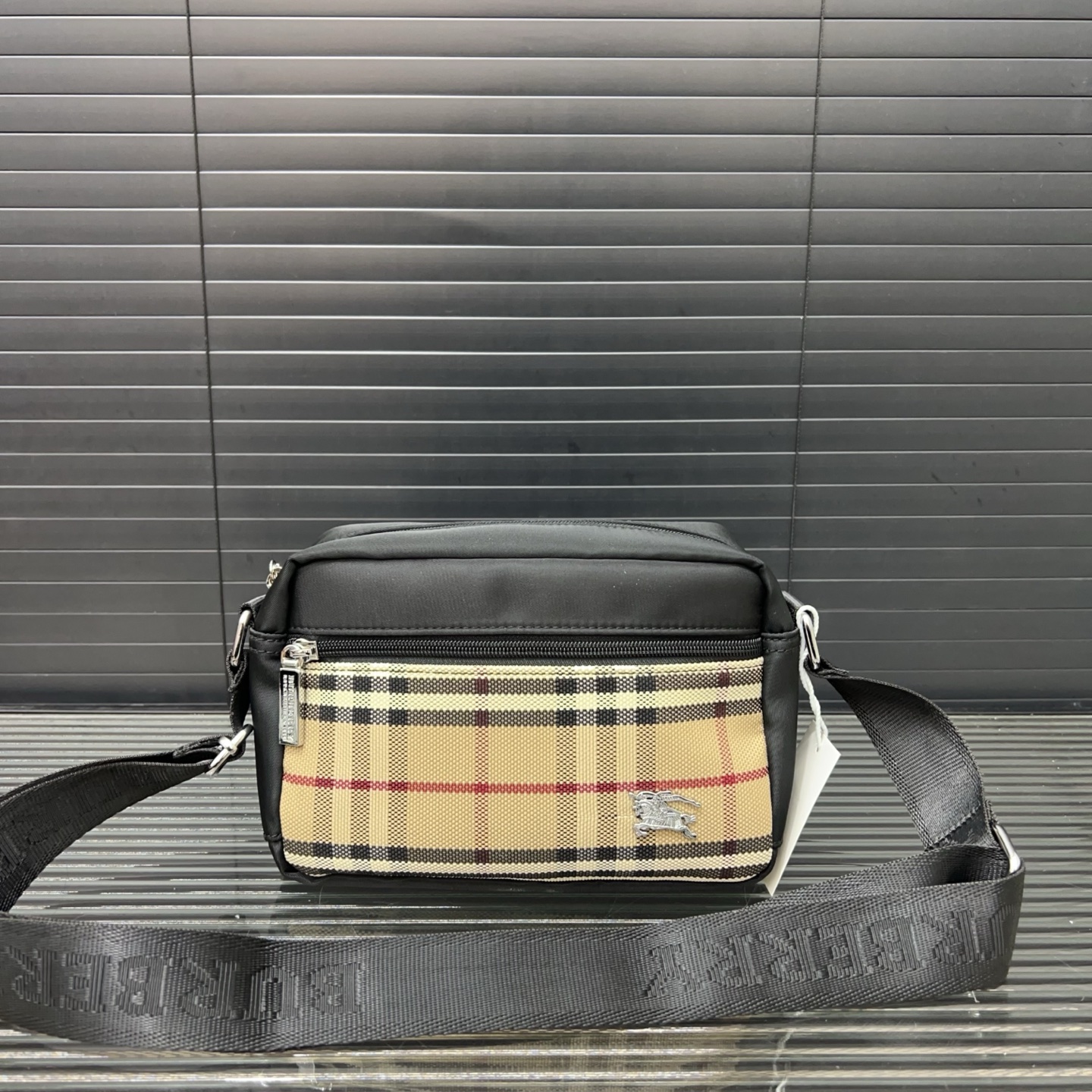 Bur Nylon Crossbody Bag Ev25061121